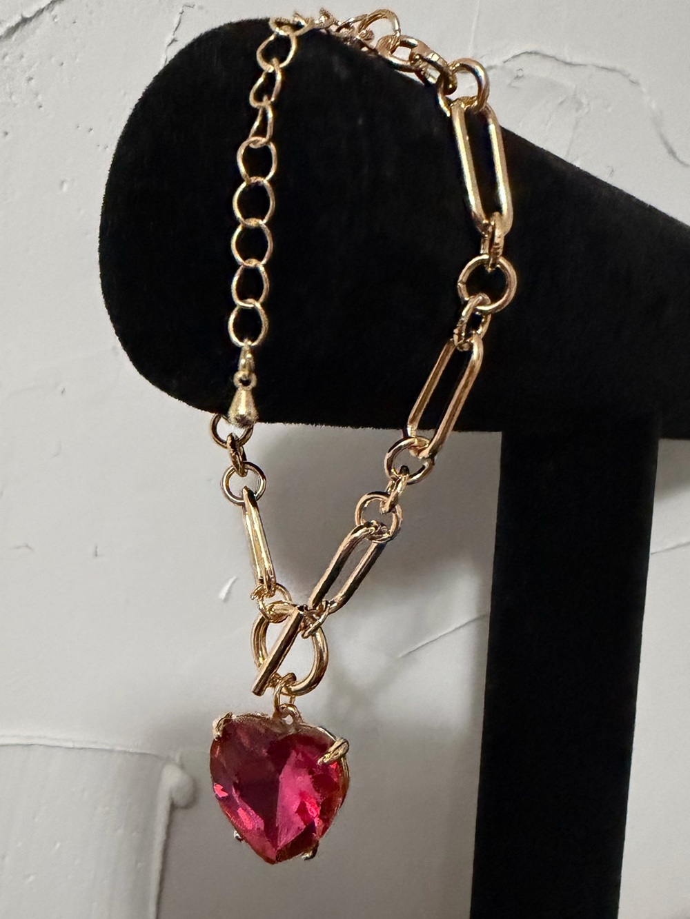 Gold-Tone Fuchsia Raspberry Pink Heart Bracelet 2” Extender